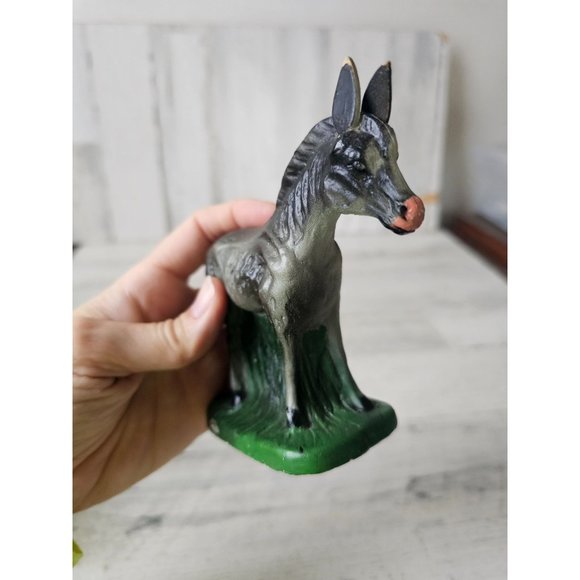 Vintage donkey nativity AS IS stable Xmas decor - Picture 7 of 8